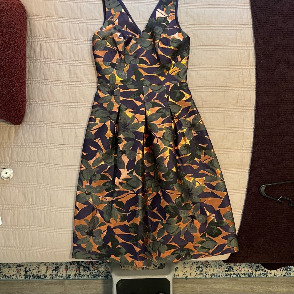Carlisle Collection Purple and Gold Patterned Midi Dress - Picture 2 of 6